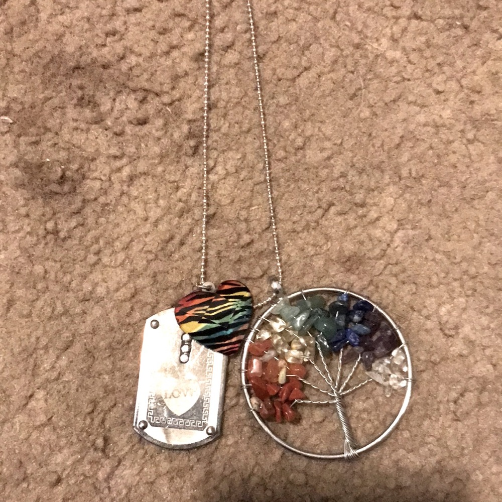 Pretty necklace